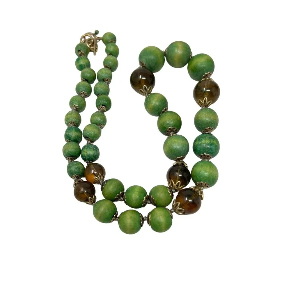 Liz Claiborne Necklace Green Wood Glass Beads Gold Tone Toggle Clasp‎